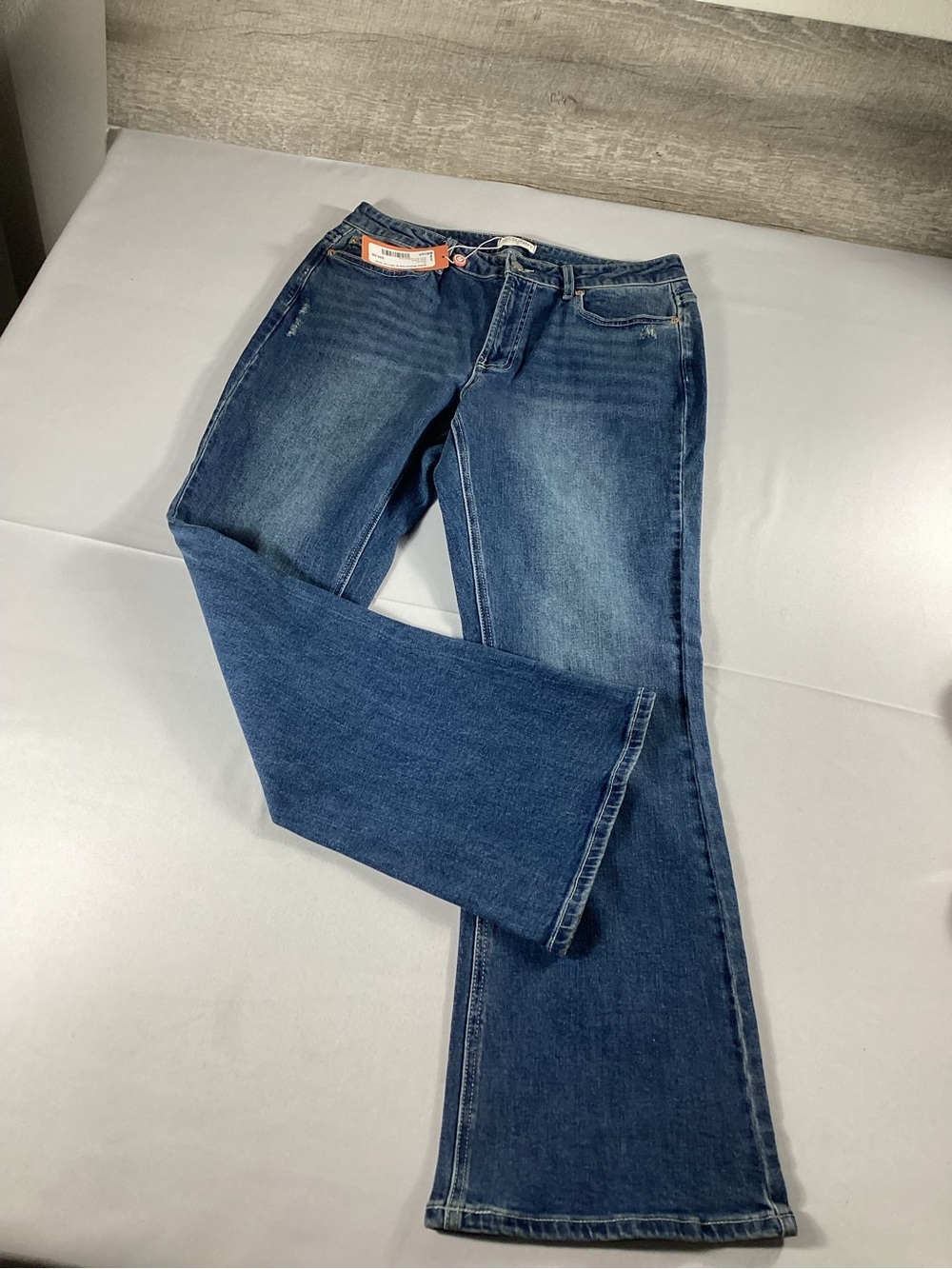 78 & Sunny Women’s Skyline Bootcut Jeans Mid Tone Wash Size 12 new